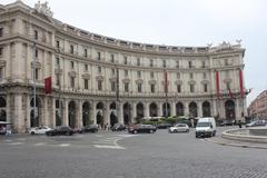 Piazza della Repubblica in Florence