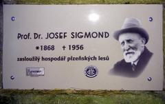 Josef Sigmond memorial plaque in Bolevec, Pilsen