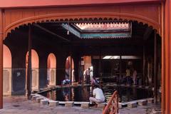 Ablution pool at Nakhoda Masjid