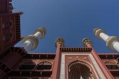 Nakhoda Masjid bottom view