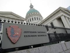 Jefferson National Expansion Memorial sign with Old Courthouse in the background