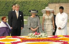 Queen Beatrix paying homage at Mahatma Gandhi's Samadhi in Delhi