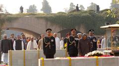 Indian leaders paying tributes at Mahatma Gandhi's Samadhi on Martyr's Day