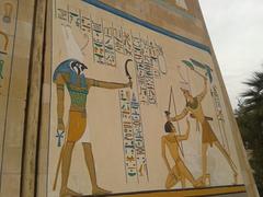 Ancient Egyptian wall drawings