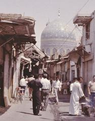 The suq and the dome