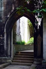 Ruins of St Dunstan-in-the-East with Gothic arch, City of London