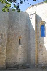 St-Pierre-et-St-Paul de Maguelone, connection of the choir apse to the transept