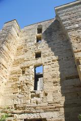 St-Pierre-et-St-Paul de Maguelone Bischofsturm from the west