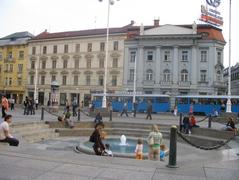 Zagreb trg Bana Jelačića panoramic view