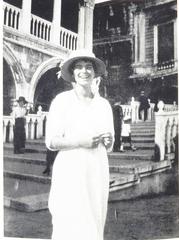 Alfred Kerr and Julia Kerr on their honeymoon in Venice in 1920