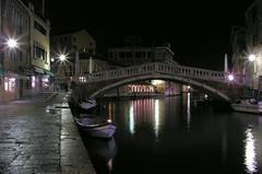 Ponte delle Guglie in Venice at night