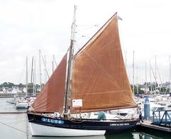 Le Corbeau des Mers in Port-Louis harbor