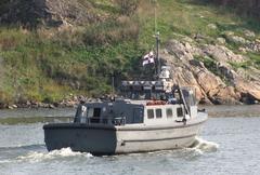 Finnish navy transport boat L105 in Tykistölahti bay