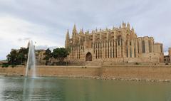 Catedral-Basílica de Santa María in Palma de Mallorca