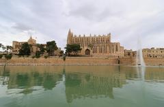 Catedral-Basílica de Santa María in Palma de Mallorca