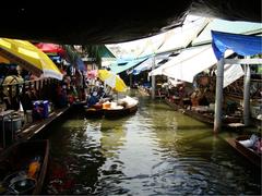 Taling Chan Floating Market in Bangkok