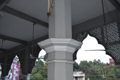 decoration of pillar in Andarkilla Mosque