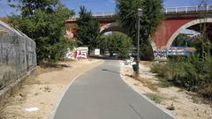 Ecological trails along the Manzanares River