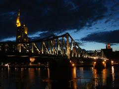 Eiserner Steg at night in Frankfurt