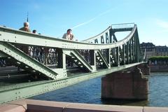 Eiserner Steg bridge in Frankfurt