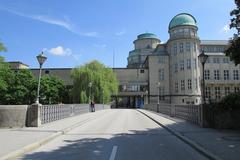 Bosch Bridge at Deutsches Museum in Munich