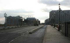 A300 crossing Southwark Bridge