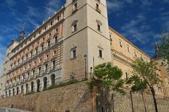 Panoramic view of the city of Toledo in Spain, featuring the Alcazar and Toledo Cathedral