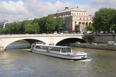 Paris landscape with Pont au Change and Théâtre du Châtelet