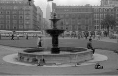 Historic photo of Mexico City Zócalo with fountains from 1958