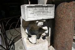 Gobbo di Rialto statue in Venice