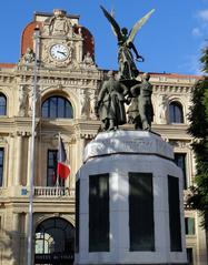 Cannes Monument aux Morts memorial near port