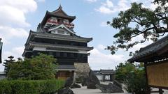 Kiyosu Castle in Japan on a sunny day