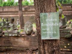 Talking sign at Wat Umong