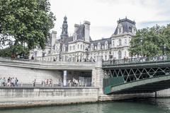 Hôtel de Ville de Paris and Pont d'Arcole