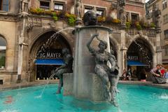 Fischbrunnen in Munich city center