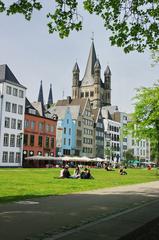 Rheinpromenade am Fischmarkt in Köln