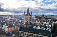 Groß St. Martin church and Fischmarkt in Cologne