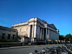 Imposing building in Cambridge