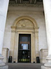 Fitzwilliam Museum exterior in Cambridge