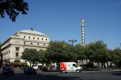 La place du Chatelet in Paris with the theater