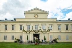 Kynžvart Castle exterior view from the park