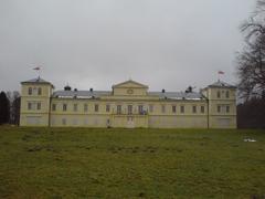 Kynžvart Königswart garden front in winter