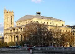 Théâtre de la Ville and Saint-Jacques Tower in Paris