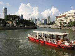 A water taxi at Singapore River