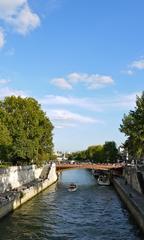 France, Paris, le Pont au Double vu du Petit Pont