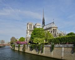 Notre-Dame de Paris from south west with Pont de l'Archevêché and Seine river