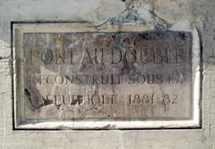 Plaque du pont au Double in Paris