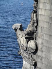 Longfellow Bridge between Cambridge and Boston, USA