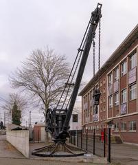 Hand crane in Train World museum