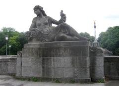 Sculpture 'Pfalz' at Luitpold Bridge, Munich